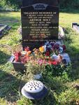 Rothwell Cemetery Grave 2696 HOLT
